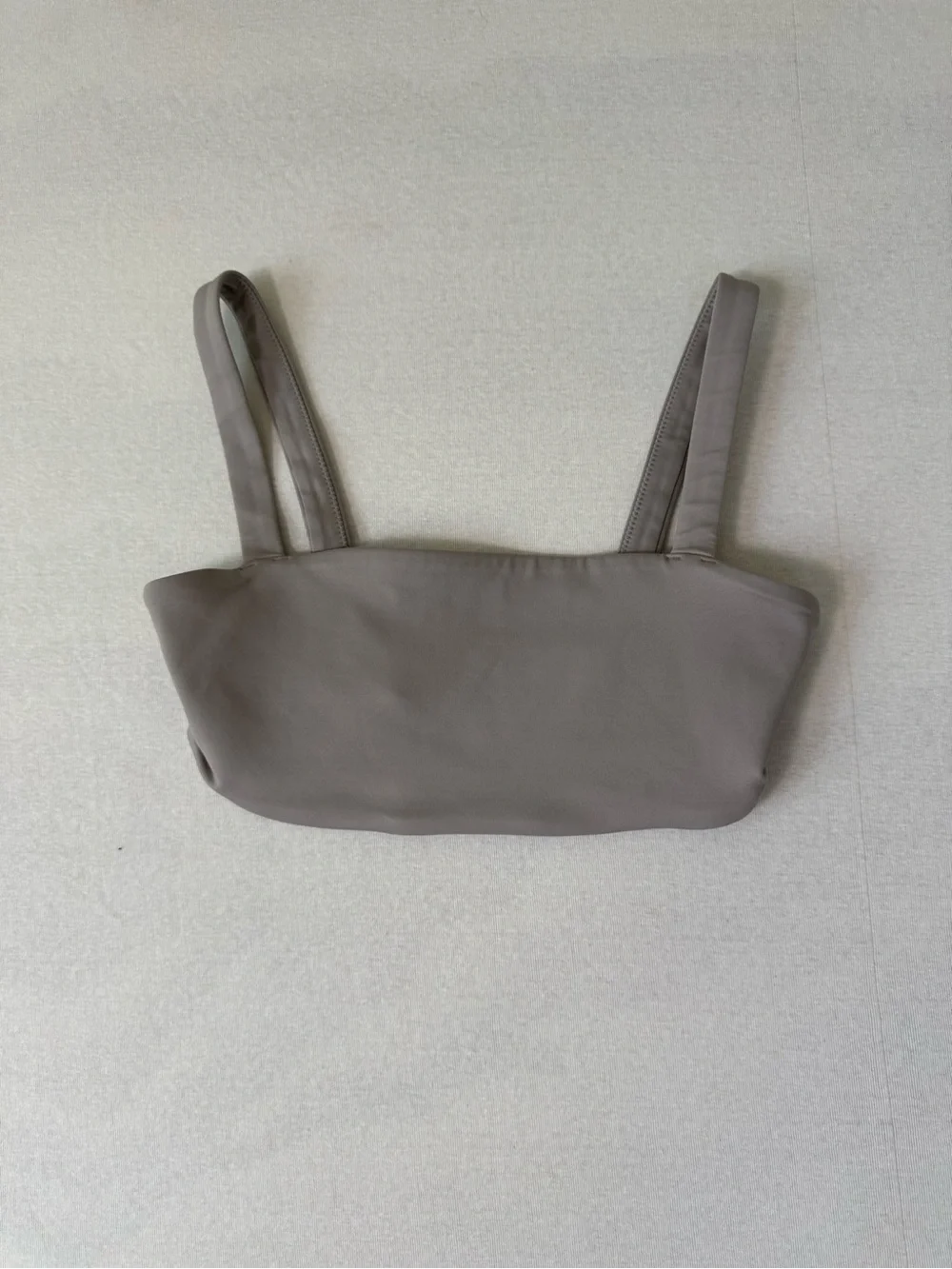 Vuori Evolve Square Neck Sports Bra Small
